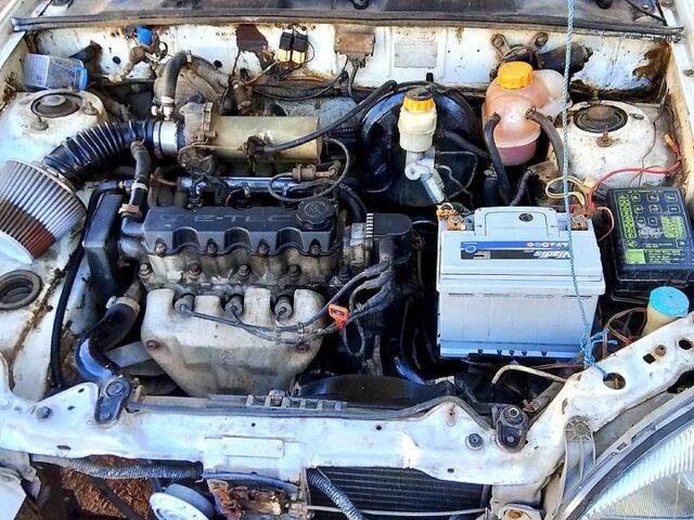 Білий Деу Ланос, об'ємом двигуна 1.5 л та пробігом 0 тис. км за 800 $, фото 6 на Automoto.ua