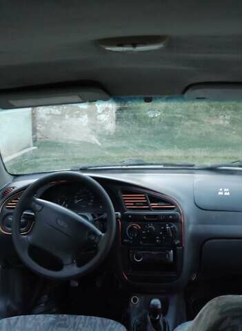 Деу Ланос 2002 у Новой Ушице на Automoto.ua Білий Деу Ланос, об'ємом двигуна 1.3 л та пробігом 222 тис. км за 1150 $, фото 5 на Automoto.ua