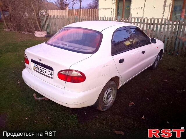 Белый Дэу Ланос, объемом двигателя 1.3 л и пробегом 190 тыс. км за 1600 $, фото 2 на Automoto.ua