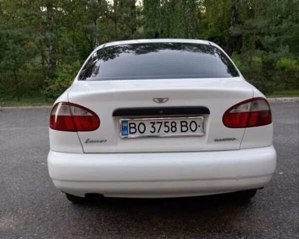 Белый Дэу Ланос, объемом двигателя 1.5 л и пробегом 185 тыс. км за 1800 $, фото 4 на Automoto.ua