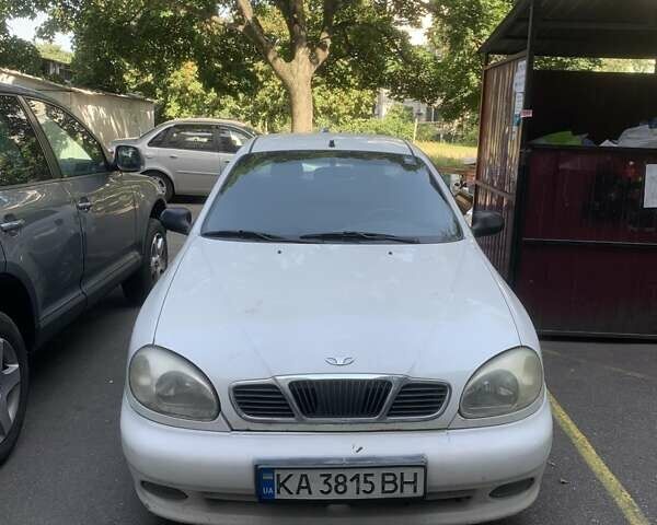 Белый Дэу Ланос, объемом двигателя 1.6 л и пробегом 220 тыс. км за 1600 $, фото 3 на Automoto.ua