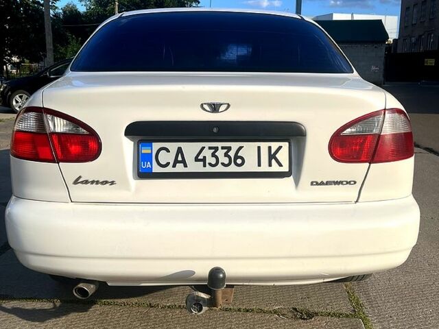 Белый Дэу Ланос, объемом двигателя 1.5 л и пробегом 135 тыс. км за 2850 $, фото 1 на Automoto.ua