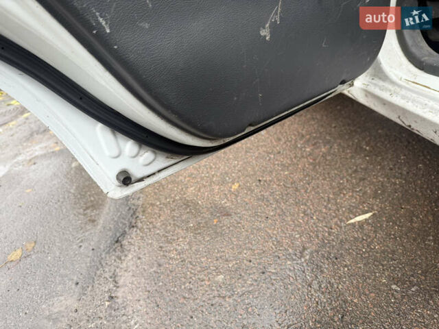 Білий Деу Ланос, об'ємом двигуна 1.5 л та пробігом 200 тис. км за 1650 $, фото 8 на Automoto.ua