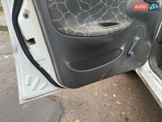 Белый Дэу Ланос, объемом двигателя 1.5 л и пробегом 200 тыс. км за 1500 $, фото 20 на Automoto.ua