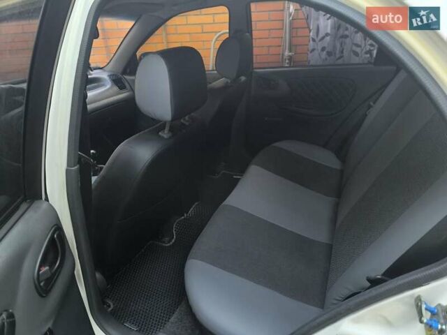 Білий Деу Ланос, об'ємом двигуна 1.5 л та пробігом 355 тис. км за 2600 $, фото 4 на Automoto.ua