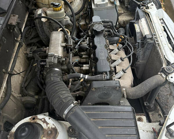 Белый Дэу Ланос, объемом двигателя 1.5 л и пробегом 200 тыс. км за 1500 $, фото 17 на Automoto.ua