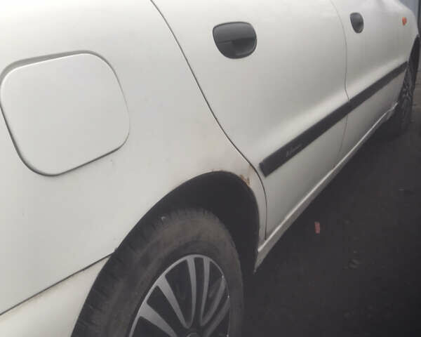 Белый Дэу Ланос, объемом двигателя 1.5 л и пробегом 353 тыс. км за 2200 $, фото 9 на Automoto.ua