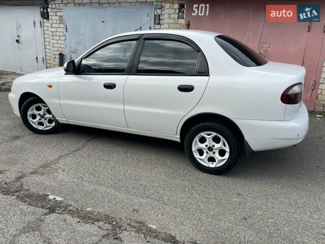 Белый Дэу Ланос, объемом двигателя 1.5 л и пробегом 207 тыс. км за 2950 $, фото 3 на Automoto.ua