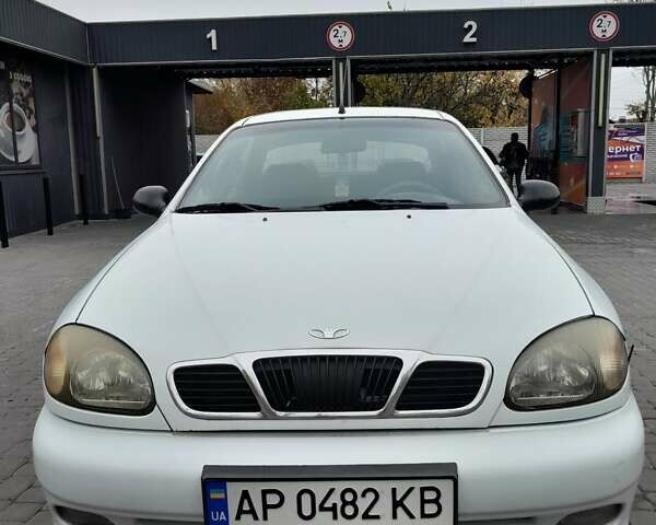 Белый Дэу Ланос, объемом двигателя 1.5 л и пробегом 528 тыс. км за 2000 $, фото 2 на Automoto.ua