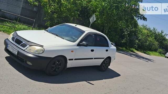 Белый Дэу Ланос, объемом двигателя 1.5 л и пробегом 170 тыс. км за 1350 $, фото 6 на Automoto.ua