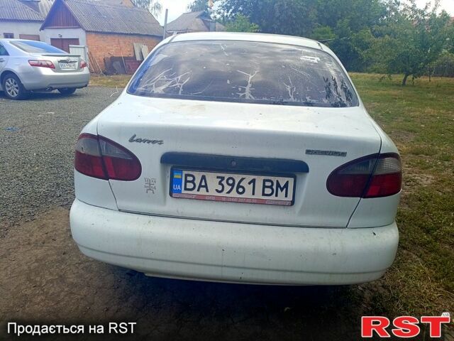 Білий Деу Ланос, об'ємом двигуна 1.5 л та пробігом 200 тис. км за 1350 $, фото 4 на Automoto.ua