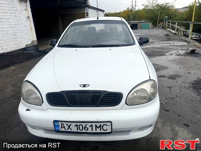 Белый Дэу Ланос, объемом двигателя 1.6 л и пробегом 180 тыс. км за 1600 $, фото 3 на Automoto.ua