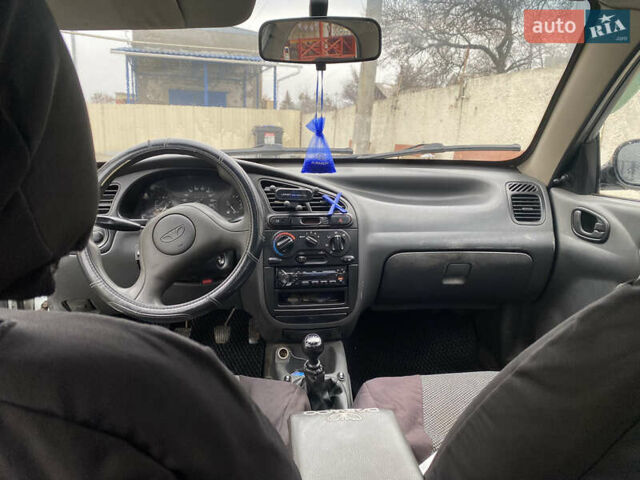 Белый Дэу Ланос, объемом двигателя 1.5 л и пробегом 293 тыс. км за 1600 $, фото 4 на Automoto.ua