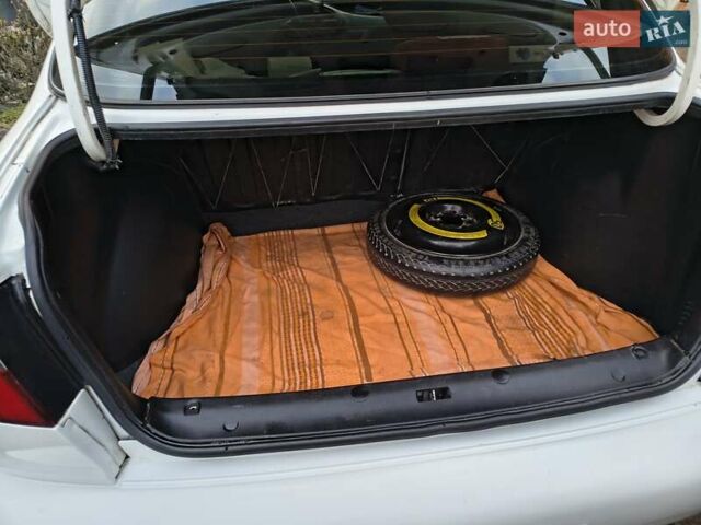 Білий Деу Ланос, об'ємом двигуна 1.5 л та пробігом 178 тис. км за 2250 $, фото 8 на Automoto.ua