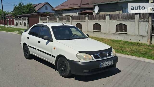 Белый Дэу Ланос, объемом двигателя 1.5 л и пробегом 170 тыс. км за 1350 $, фото 10 на Automoto.ua