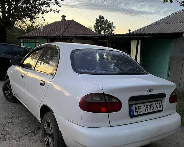 Белый Дэу Ланос, объемом двигателя 1.5 л и пробегом 389 тыс. км за 1800 $, фото 1 на Automoto.ua