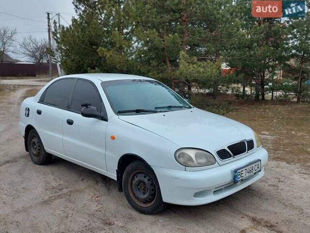 Белый Дэу Ланос, объемом двигателя 1.5 л и пробегом 355 тыс. км за 2500 $, фото 6 на Automoto.ua