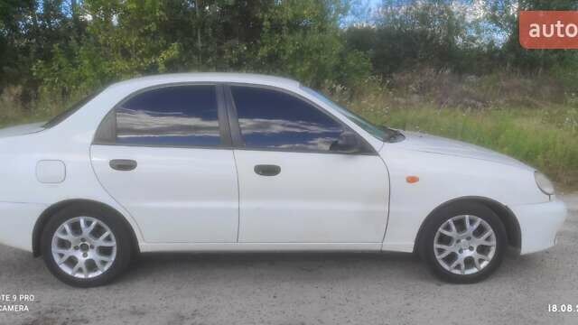 Білий Деу Ланос, об'ємом двигуна 1.5 л та пробігом 257 тис. км за 2600 $, фото 3 на Automoto.ua