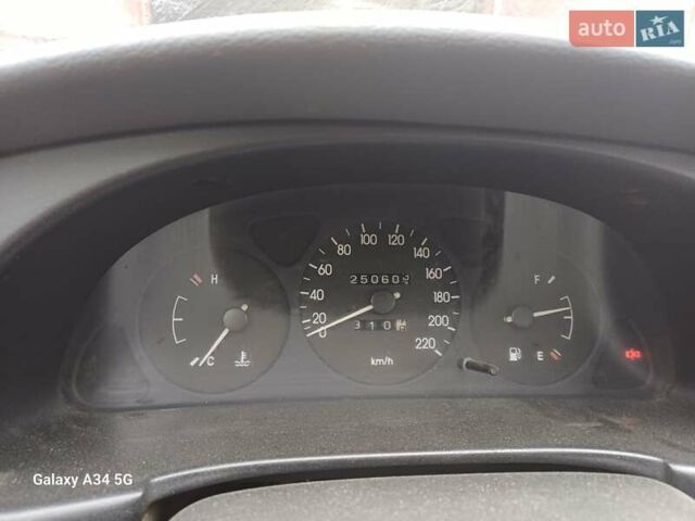 Дэу Ланос 2005 в Мироновке на Automoto.ua Белый Дэу Ланос, объемом двигателя 1.5 л и пробегом 250 тыс. км за 1500 $, фото 4 на Automoto.ua