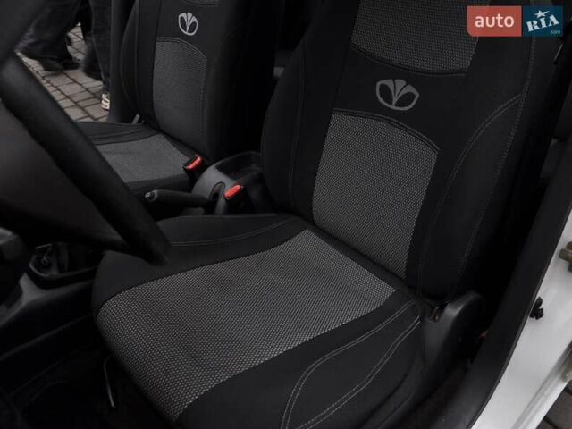 Белый Дэу Ланос, объемом двигателя 1.5 л и пробегом 145 тыс. км за 2700 $, фото 23 на Automoto.ua