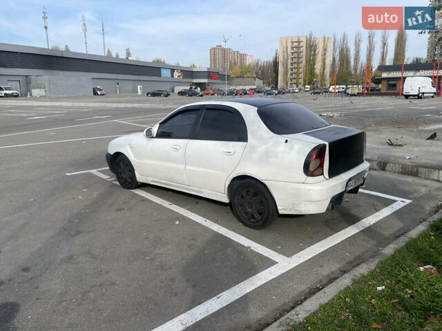Білий Деу Ланос, об'ємом двигуна 1.5 л та пробігом 218 тис. км за 1533 $, фото 3 на Automoto.ua