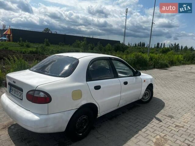 Белый Дэу Ланос, объемом двигателя 1.5 л и пробегом 350 тыс. км за 1400 $, фото 2 на Automoto.ua