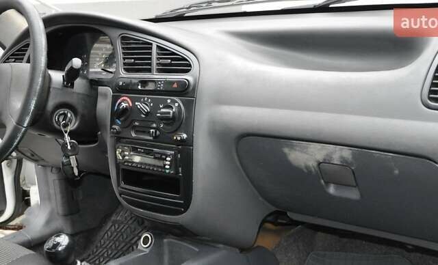 Белый Дэу Ланос, объемом двигателя 1.5 л и пробегом 145 тыс. км за 2700 $, фото 19 на Automoto.ua