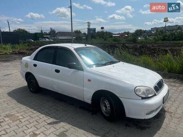 Белый Дэу Ланос, объемом двигателя 1.5 л и пробегом 350 тыс. км за 1400 $, фото 10 на Automoto.ua