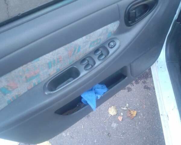 Белый Дэу Ланос, объемом двигателя 1.6 л и пробегом 220 тыс. км за 2200 $, фото 6 на Automoto.ua