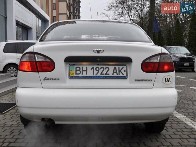 Белый Дэу Ланос, объемом двигателя 1.5 л и пробегом 145 тыс. км за 2700 $, фото 4 на Automoto.ua