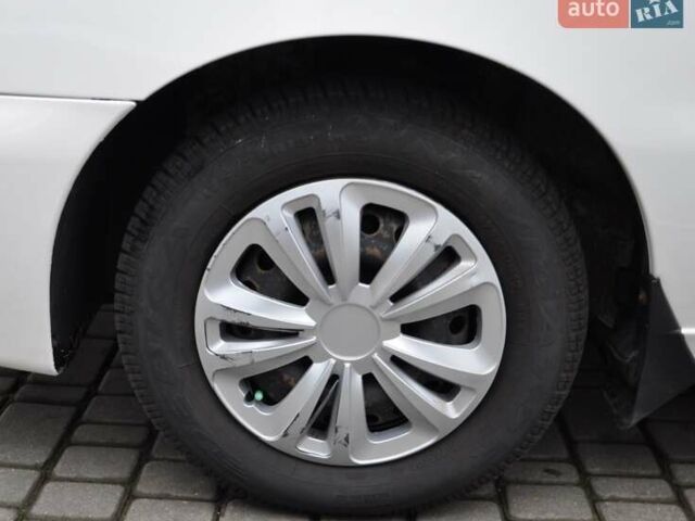 Белый Дэу Ланос, объемом двигателя 1.5 л и пробегом 145 тыс. км за 2700 $, фото 13 на Automoto.ua