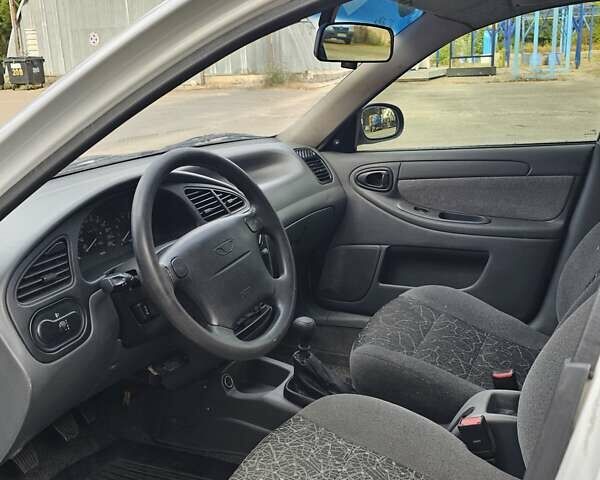 Белый Дэу Ланос, объемом двигателя 1.6 л и пробегом 140 тыс. км за 1600 $, фото 12 на Automoto.ua