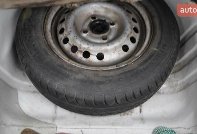 Белый Дэу Ланос, объемом двигателя 1.5 л и пробегом 145 тыс. км за 2700 $, фото 6 на Automoto.ua