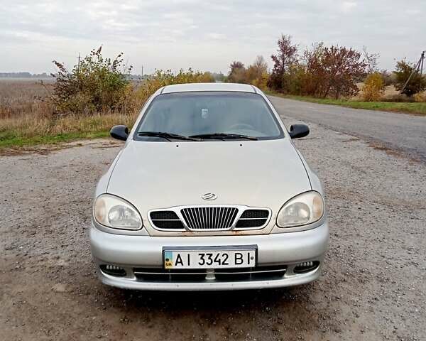 Белый Дэу Ланос, объемом двигателя 1.6 л и пробегом 310 тыс. км за 2300 $, фото 7 на Automoto.ua