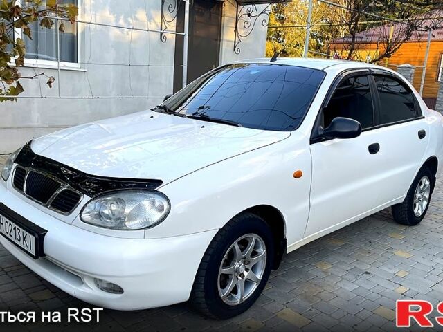 Дэу Ланос 2006 в Врадиевке на Automoto.ua Белый Дэу Ланос, объемом двигателя 1.5 л и пробегом 185 тыс. км за 2200 $, фото 4 на Automoto.ua