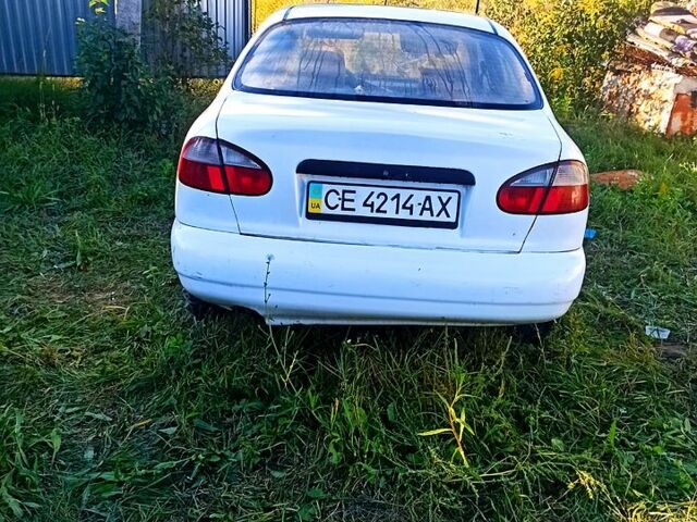 Белый Дэу Ланос, объемом двигателя 1.5 л и пробегом 106 тыс. км за 925 $, фото 4 на Automoto.ua