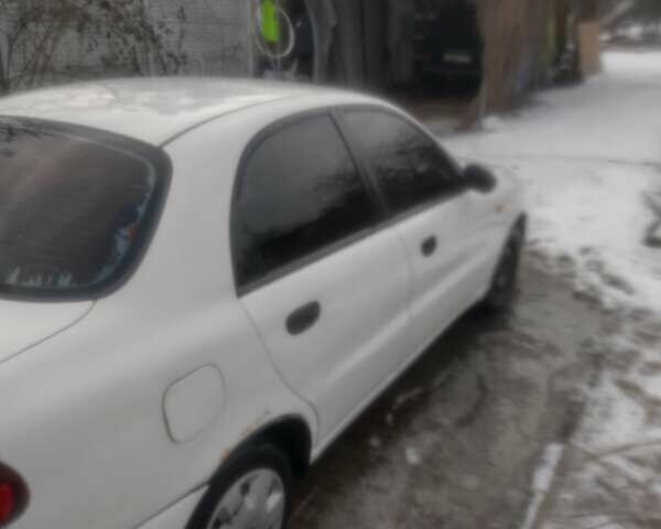 Білий Деу Ланос, об'ємом двигуна 1.5 л та пробігом 260 тис. км за 2200 $, фото 3 на Automoto.ua