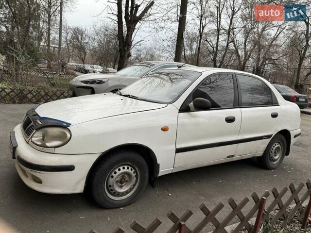 Белый Дэу Ланос, объемом двигателя 0 л и пробегом 200 тыс. км за 1500 $, фото 4 на Automoto.ua