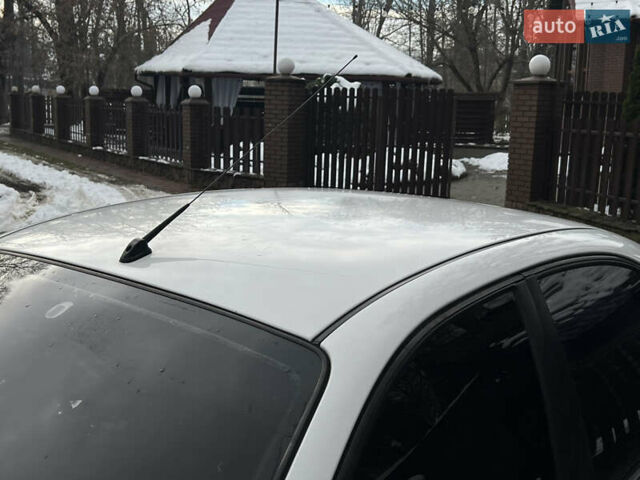 Белый Дэу Ланос, объемом двигателя 1.5 л и пробегом 310 тыс. км за 1250 $, фото 6 на Automoto.ua