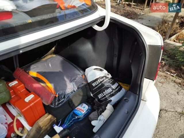 Белый Дэу Ланос, объемом двигателя 1.5 л и пробегом 9 тыс. км за 4500 $, фото 11 на Automoto.ua