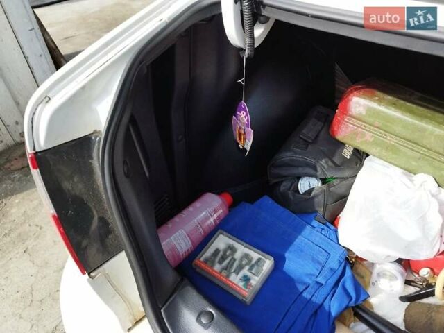 Белый Дэу Ланос, объемом двигателя 1.5 л и пробегом 9 тыс. км за 4500 $, фото 9 на Automoto.ua