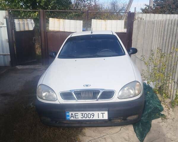 Белый Дэу Ланос, объемом двигателя 1.5 л и пробегом 155 тыс. км за 2999 $, фото 4 на Automoto.ua