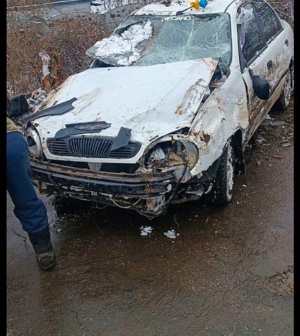 Белый Дэу Ланос, объемом двигателя 1.4 л и пробегом 135 тыс. км за 800 $, фото 5 на Automoto.ua