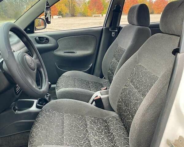 Білий Деу Ланос, об'ємом двигуна 1.5 л та пробігом 269 тис. км за 2699 $, фото 16 на Automoto.ua