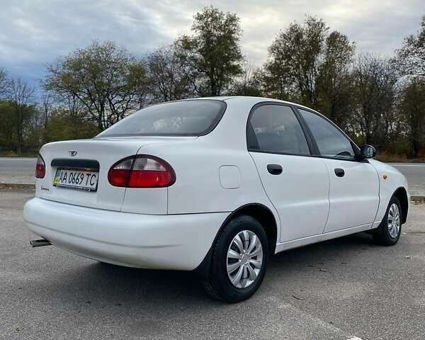 Білий Деу Ланос, об'ємом двигуна 1.5 л та пробігом 269 тис. км за 2699 $, фото 4 на Automoto.ua