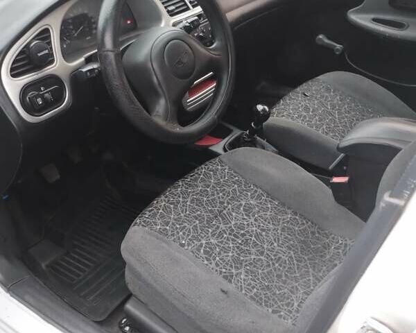 Білий Деу Ланос, об'ємом двигуна 1.5 л та пробігом 240 тис. км за 1700 $, фото 8 на Automoto.ua