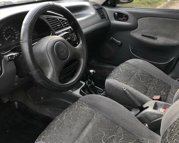 Белый Дэу Ланос, объемом двигателя 1.5 л и пробегом 160 тыс. км за 2200 $, фото 6 на Automoto.ua