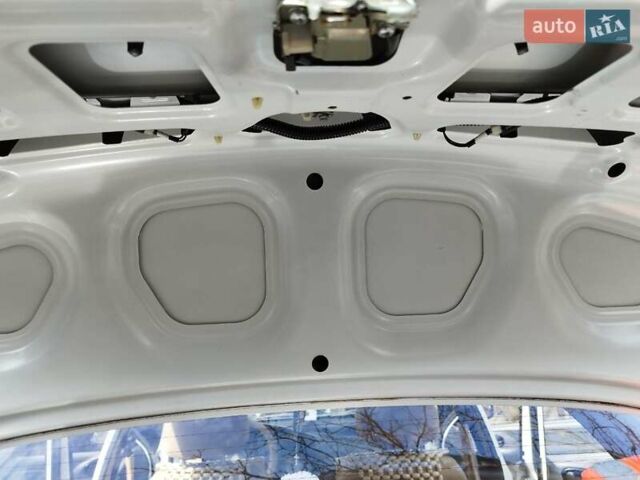 Белый Дэу Ланос, объемом двигателя 1.5 л и пробегом 9 тыс. км за 4500 $, фото 13 на Automoto.ua