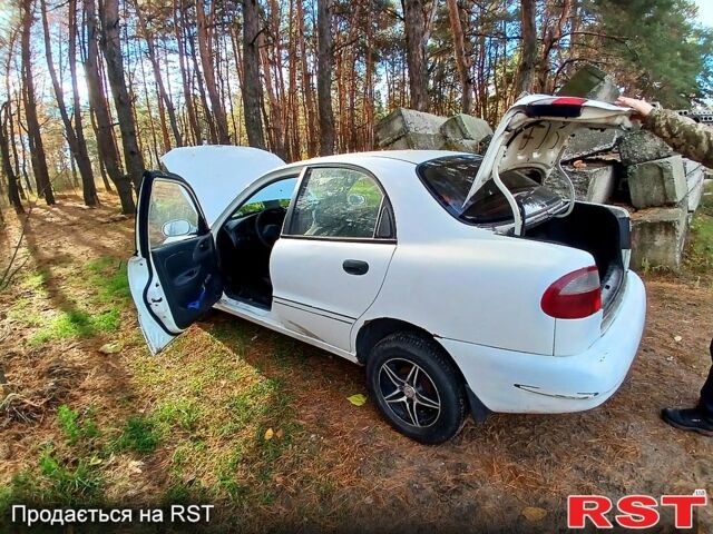 Білий Деу Ланос, об'ємом двигуна 1.4 л та пробігом 230 тис. км за 1250 $, фото 2 на Automoto.ua