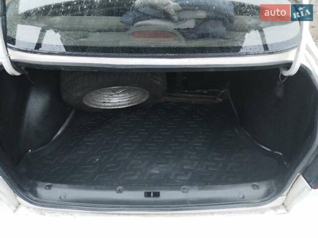 Білий Деу Ланос, об'ємом двигуна 1.5 л та пробігом 240 тис. км за 1700 $, фото 5 на Automoto.ua